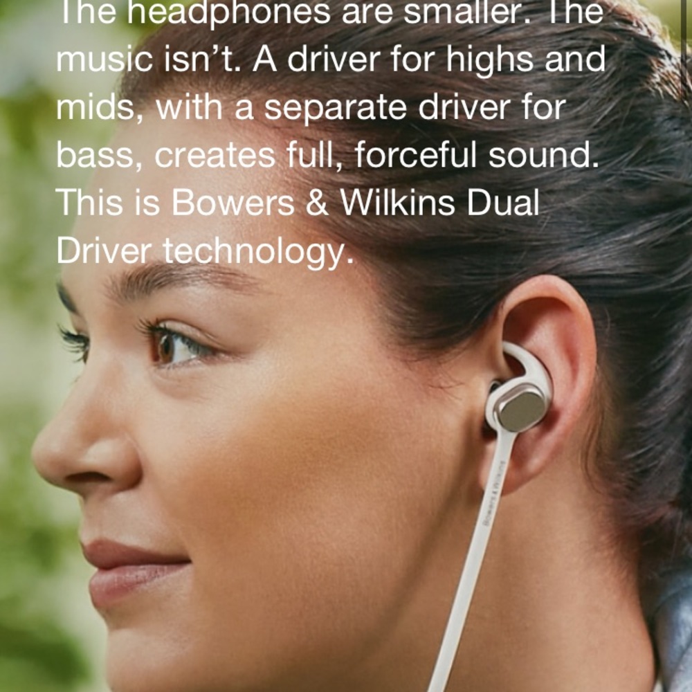 Bowers and Wilkins p13 wireless headphones
No box - Picture 3 of 4